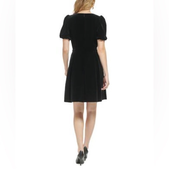 KARL LAGERFELD PARIS Elegant Black Puff Sleeve Dress - Picture 9 of 16